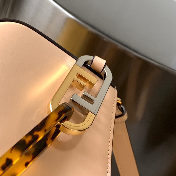 スーパーコピーブランドバッグ素材ディテール